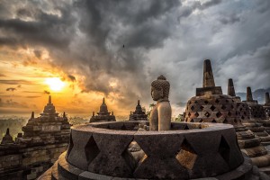 Marele templu de la Borobudur, în Java. ACASĂ, pentru pritenul meu care n-a fost acolo niciodată