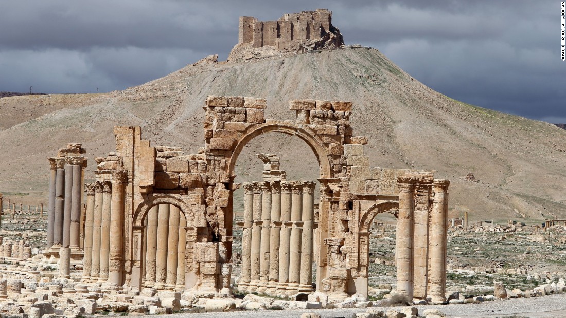 Acţiunile militare ruseşti le+au dat mână liberă teroriştilor din Statul Islamic să mai distrugă încă o parte din Palmyra